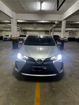 TOYOTA YARIS 1.5 16V FLEX XS CONNECT MULTIDRIVE TOYOTA YARIS 1.5 16V FLEX XS CONNECT MULTIDRIVE